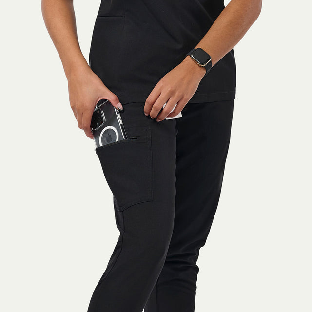 Arabella 5-Pocket Cargo Jogger Scrub Pant - Petite