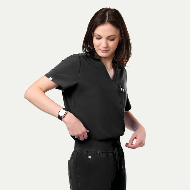 Sophia 2-Pocket V-Neck Scrub Top