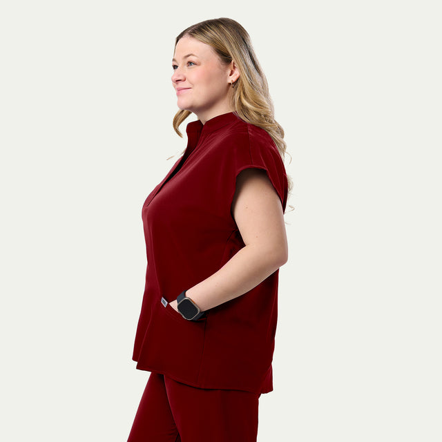 Lindsey 2-Pocket Mandarin Collar Scrub Top