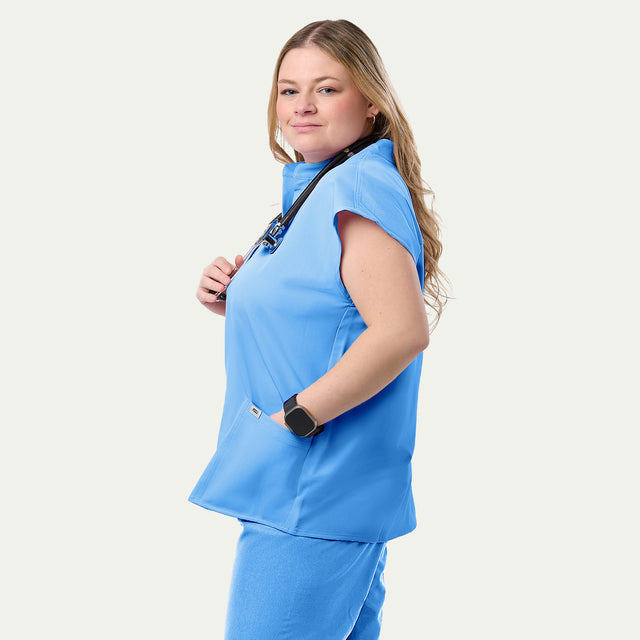 Lindsey 2-Pocket Mandarin Collar Scrub Top