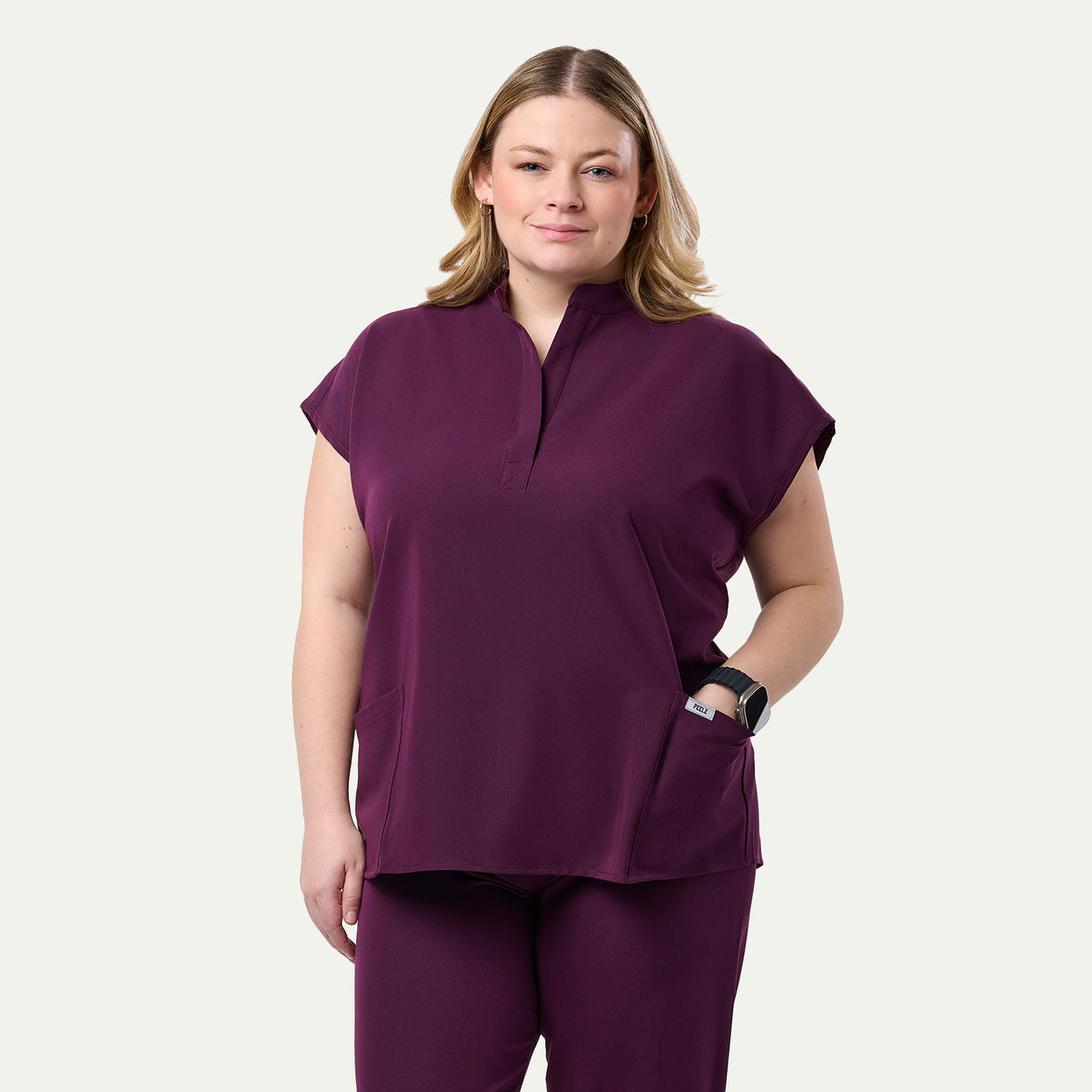 Lindsey 2-Pocket Mandarin Collar Scrub Top