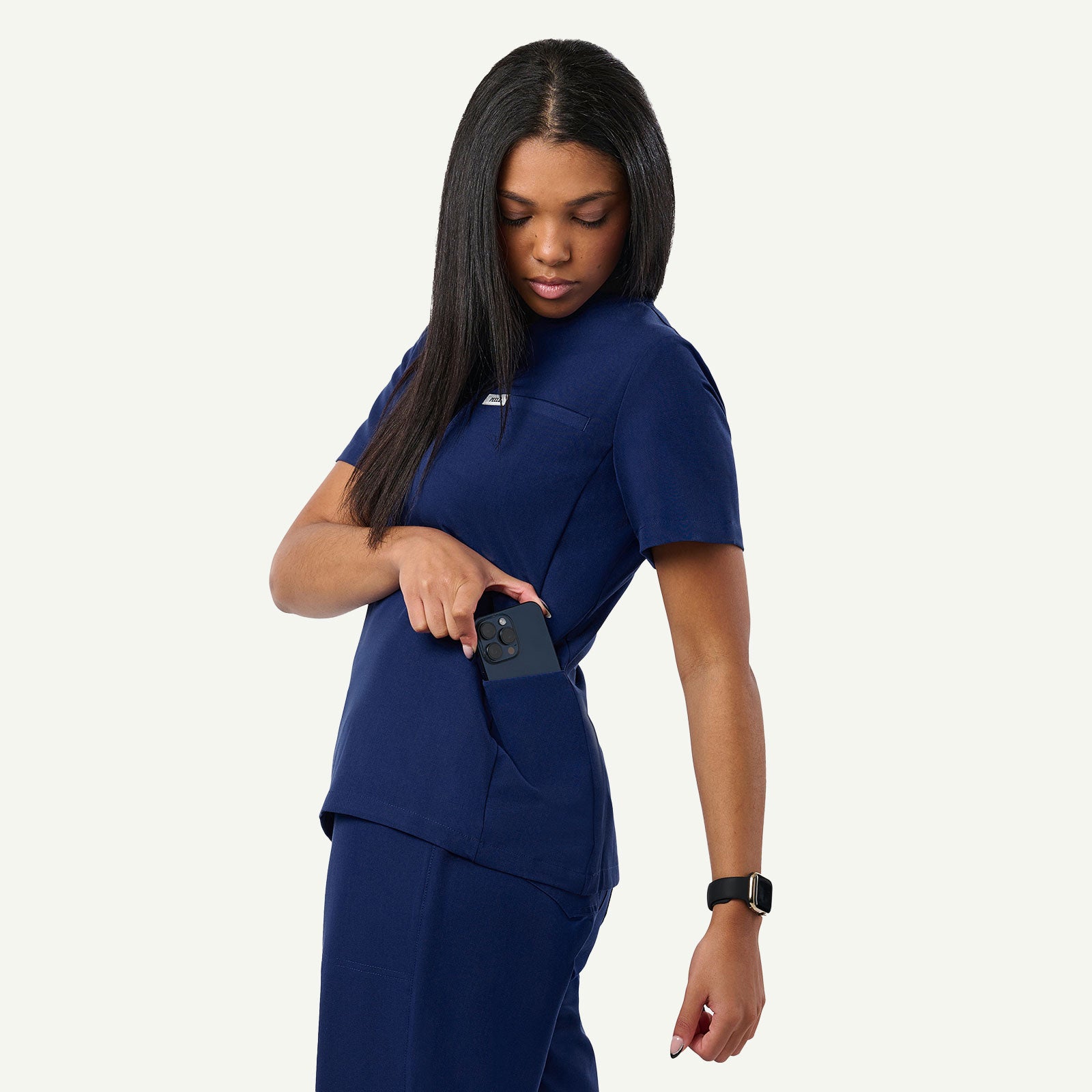 SCRUBS Vネックシャツ USサイズ M 4色セット Natalie V-Neck 4-Pocket Women's Scrub Top | Peelz Scrubs